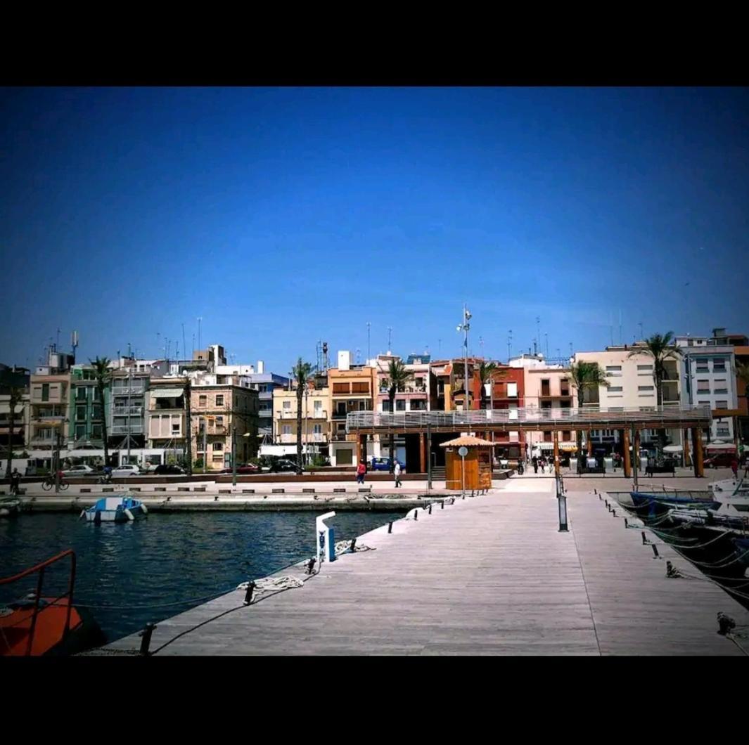 Tarragona City- Beach-Port Aventura Esterno foto